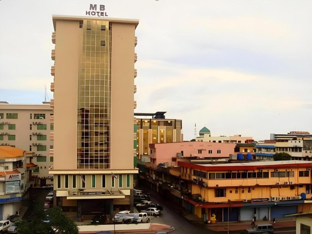 Mb Hotel Tawau Esterno foto