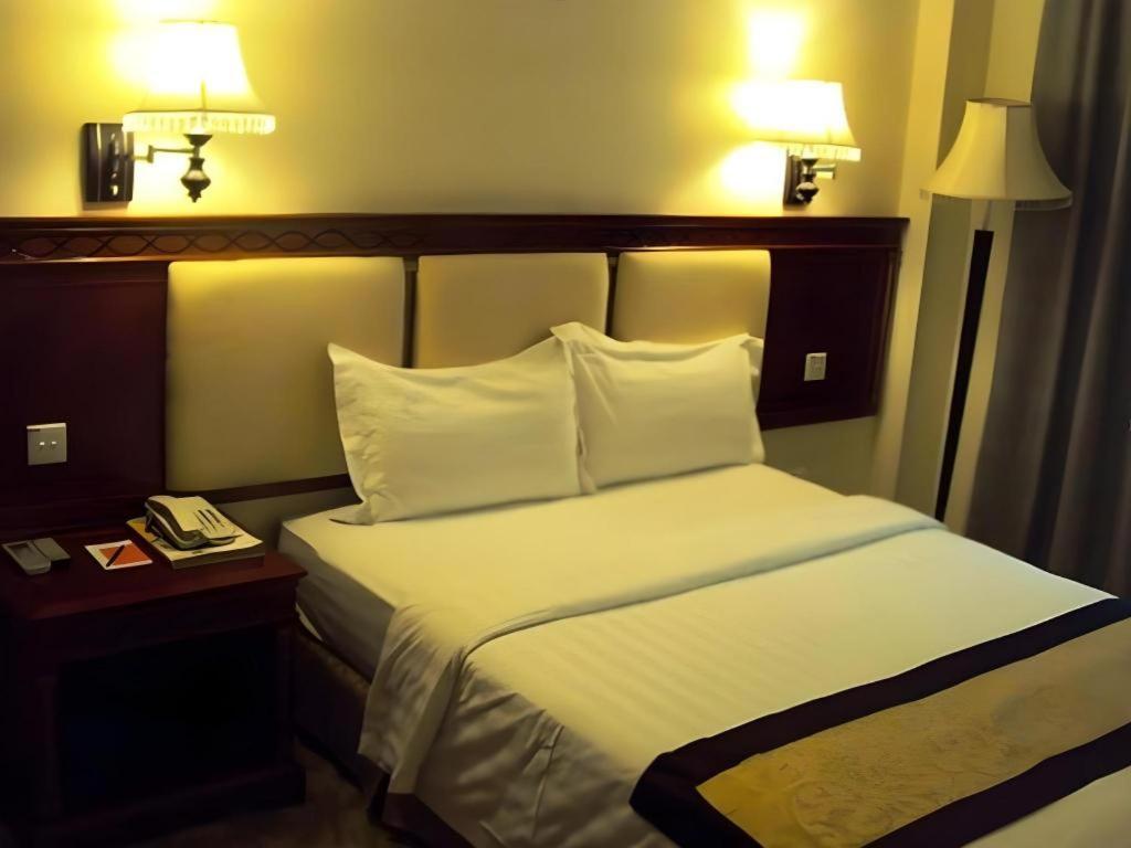 Mb Hotel Tawau Esterno foto