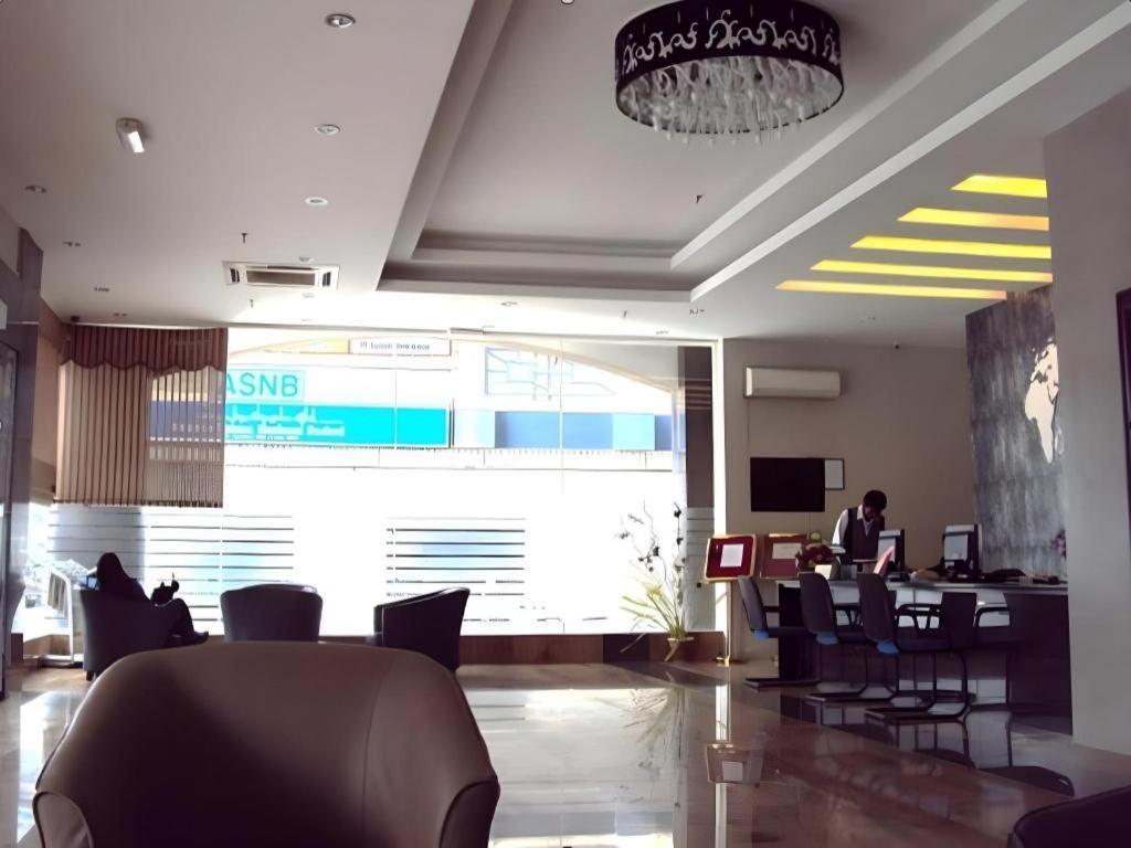 Mb Hotel Tawau Esterno foto